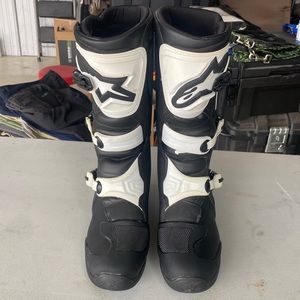 Motox boots worn onece, never rode a bike with them on.